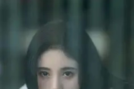 从‘南艺校花’到被封杀：刘露的堕落史与娱乐圈警示